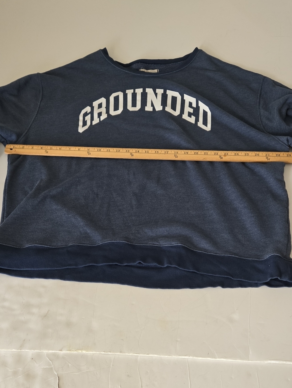 Free People Blue Crewneck Pullover with White 'GROUNDED' Graphic XL Oversized - Picture 15 of 16